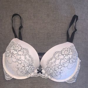 Victoria’s Secret Bra